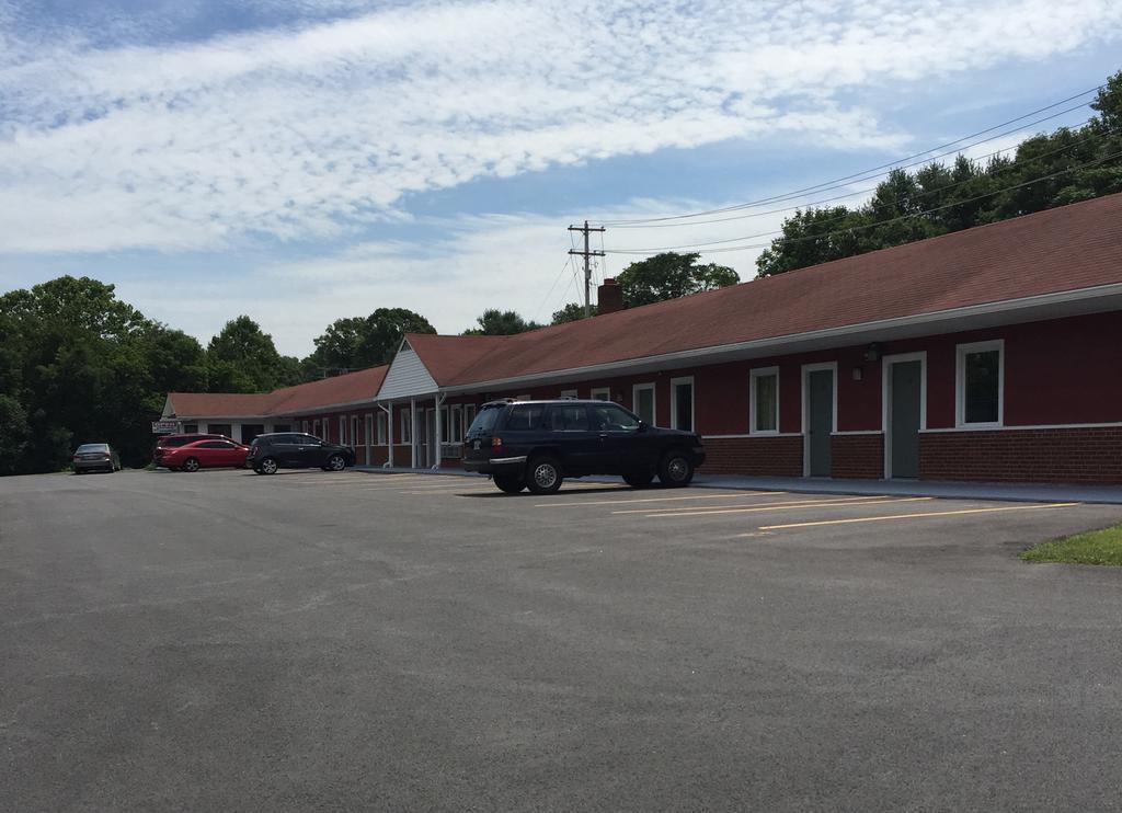 Budget Inn Mount Airy Eksteriør bilde